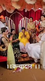 प्राजक्ता गायकवाडचे कन्यादान वास्तुतज्ञ आनंद पिंपळकर यांच्या हस्ते